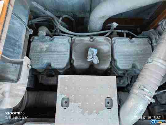 徐工XE750D履帶式挖掘機
