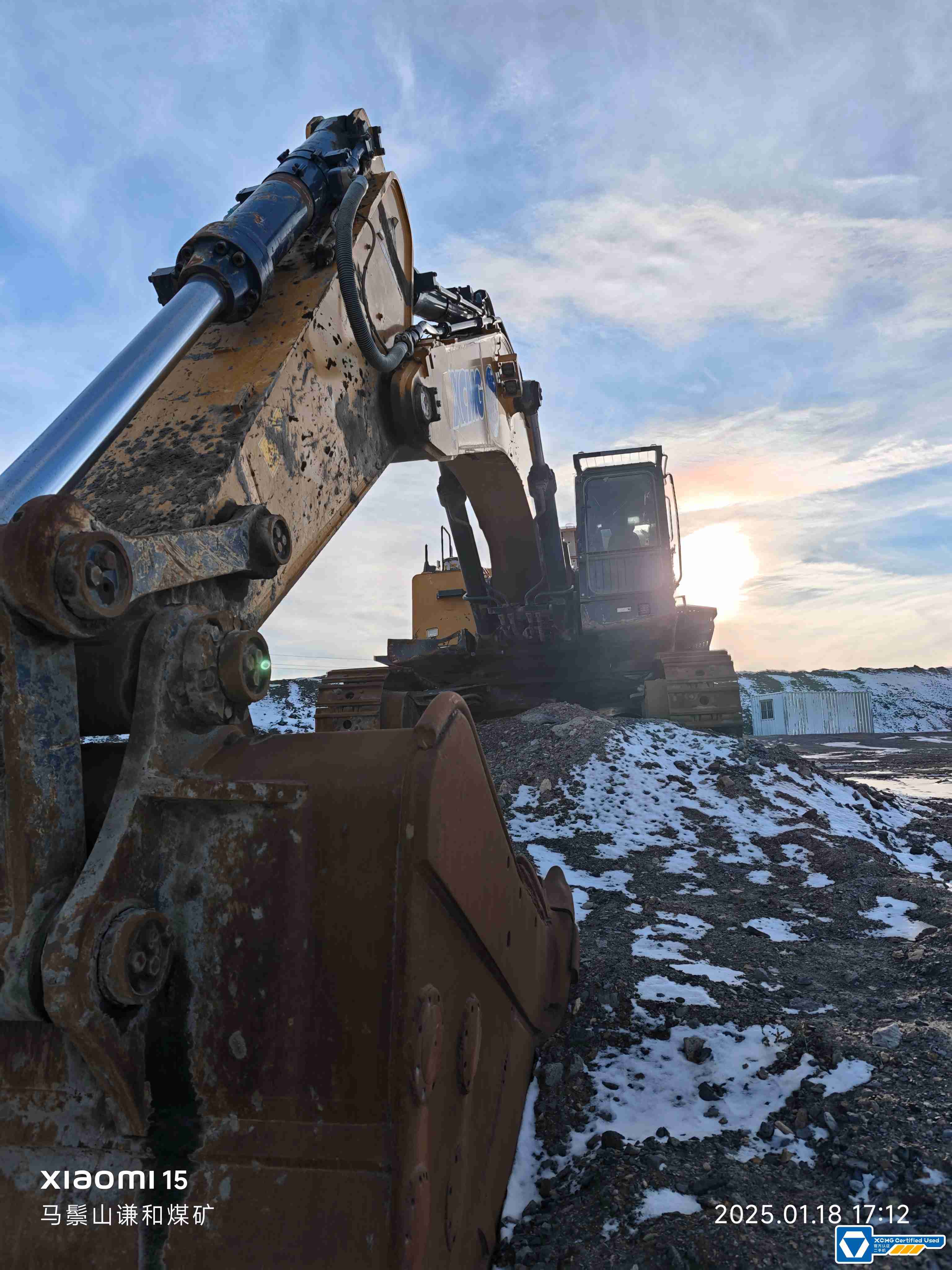 甘肃徐工二手履带式挖掘机