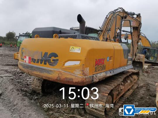 徐工XE335DK履帶式挖掘機