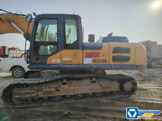 徐工XE270DK履帶式挖掘機