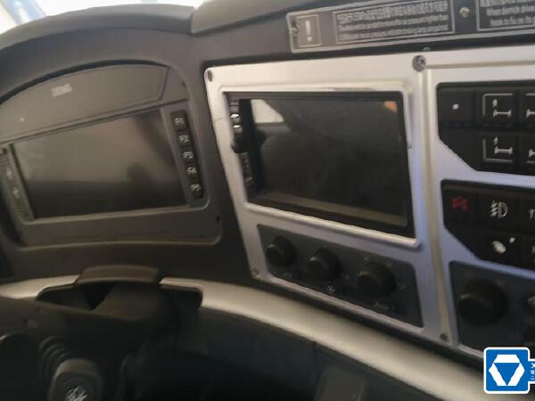 徐工XCA300_1全地面起重機(jī)