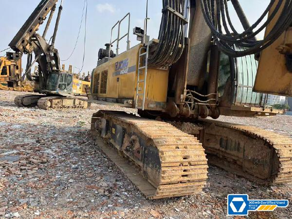 徐工XR240E旋挖鉆機(jī)