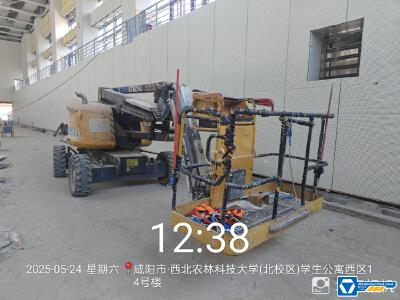 徐工GTBZ14J曲臂式高空作业平台