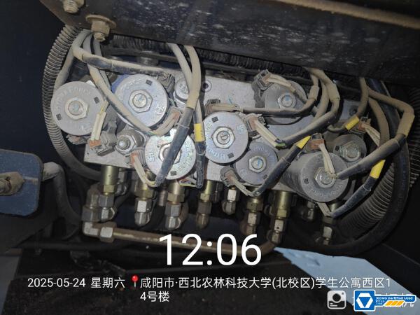 徐工GTBZ14J曲臂式高空作業平臺