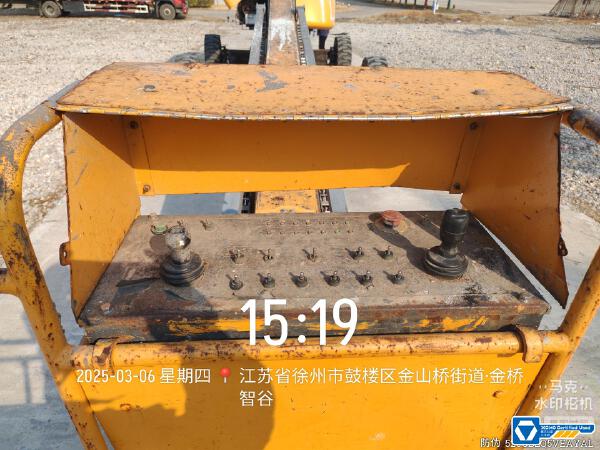 徐工GTBZ30S直臂式高空作業平臺
