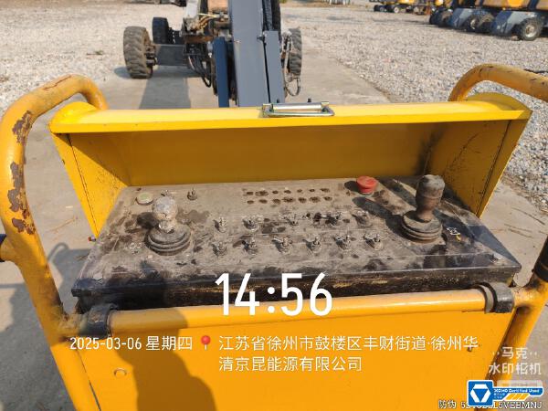 徐工GTBZ30S直臂式高空作業(yè)平臺(tái)