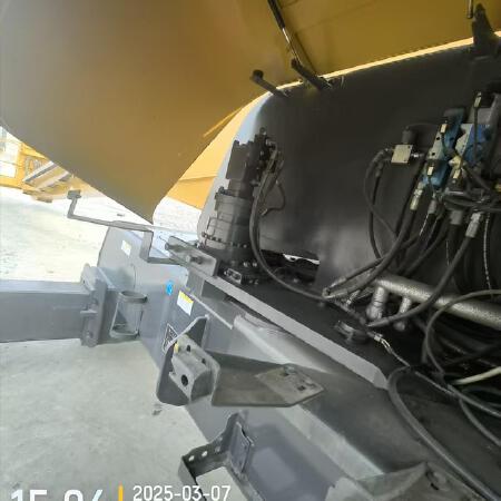 徐工GTBZ30S直臂式高空作业平台