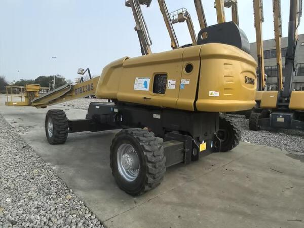 徐工GTBZ30S直臂式高空作業(yè)平臺