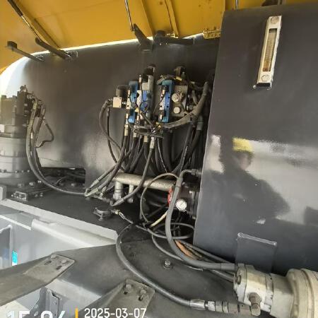 徐工GTBZ30S直臂式高空作业平台