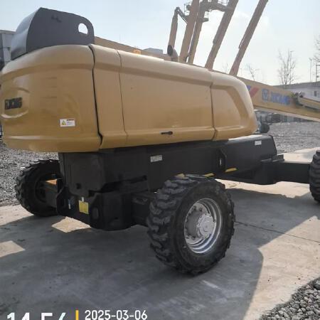 徐工GTBZ30S直臂式高空作业平台