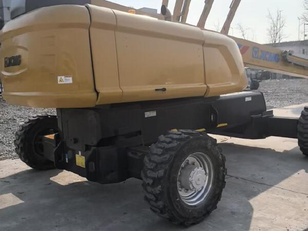 徐工GTBZ30S直臂式高空作業(yè)平臺