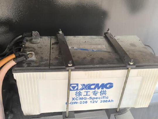 徐工GTBZ30S直臂式高空作業(yè)平臺