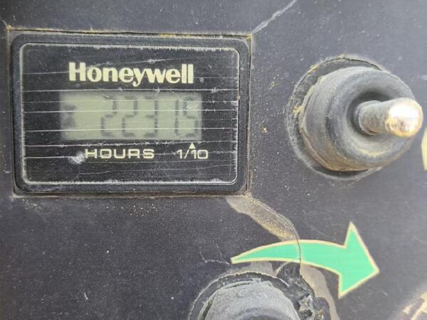 徐工GTBZ30S直臂式高空作業(yè)平臺