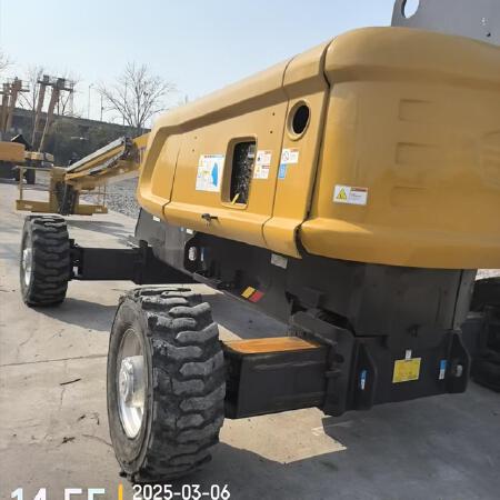 徐工GTBZ30S直臂式高空作业平台