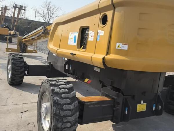 徐工GTBZ30S直臂式高空作業(yè)平臺