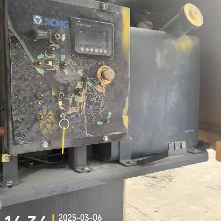 徐工GTBZ30S直臂式高空作业平台