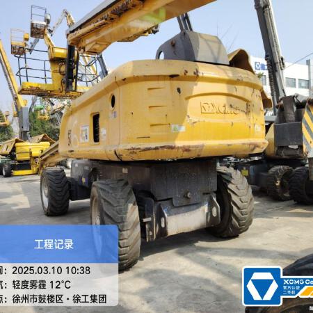徐工GTBZ38S直臂式高空作业车
