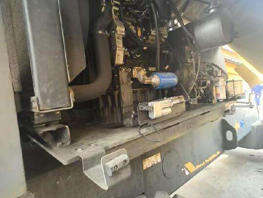 徐工GTBZ38S直臂式高空作業車