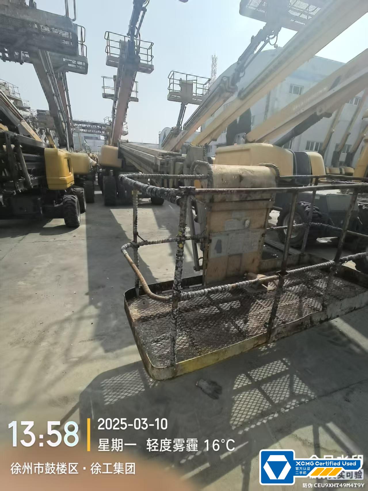 徐工GTBZ38S直臂式高空作業車