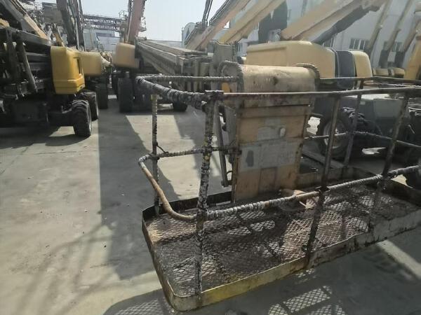 徐工GTBZ38S直臂式高空作業車