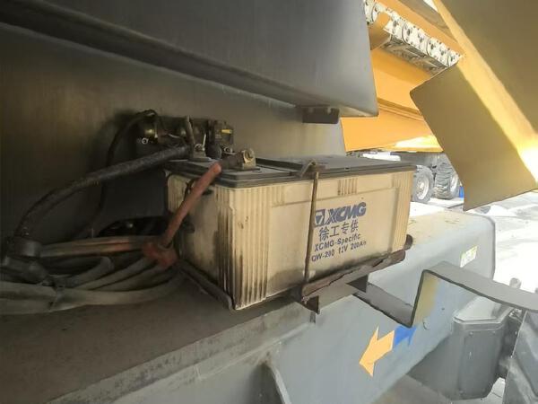 徐工GTBZ38S直臂式高空作業車