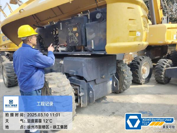 徐工GTBZ32S直臂式高空作業車