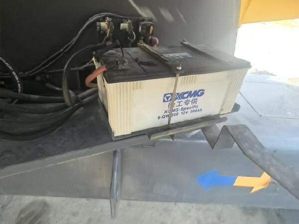 徐工GTBZ32S直臂式高空作業(yè)車