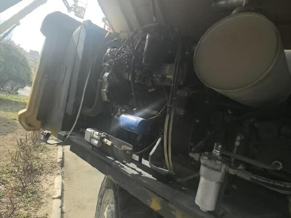 徐工GTBZ32S直臂式高空作業(yè)車