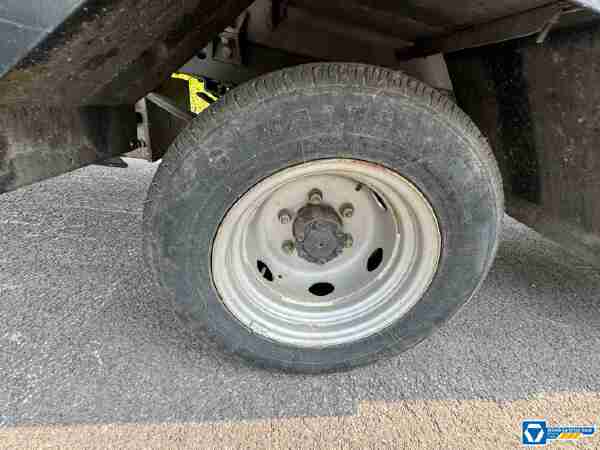 徐工XGH5030XTYA6桶裝垃圾車