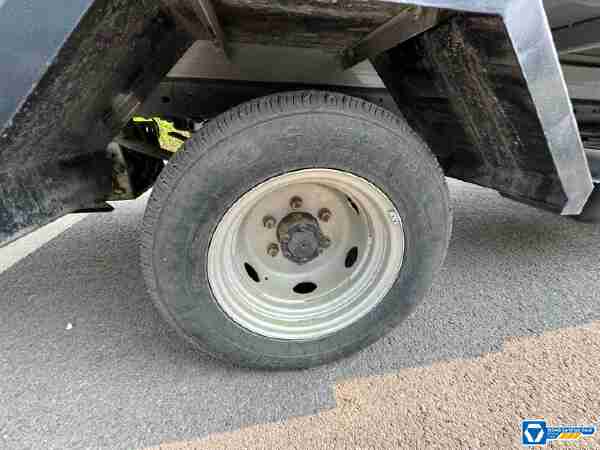 徐工XGH5030XTYA6桶裝垃圾車