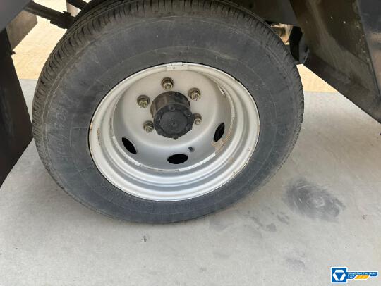 徐工XGH5030XTYA6桶裝垃圾車