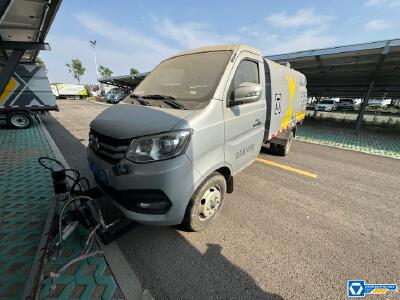 徐工DXA5032TYHA6路面養(yǎng)護車