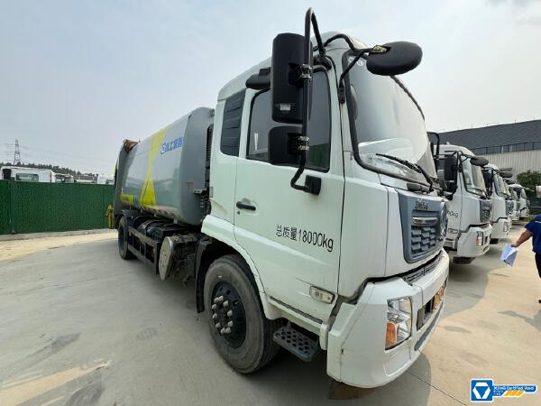 徐工XGH5184ZYSD6壓縮式垃圾車