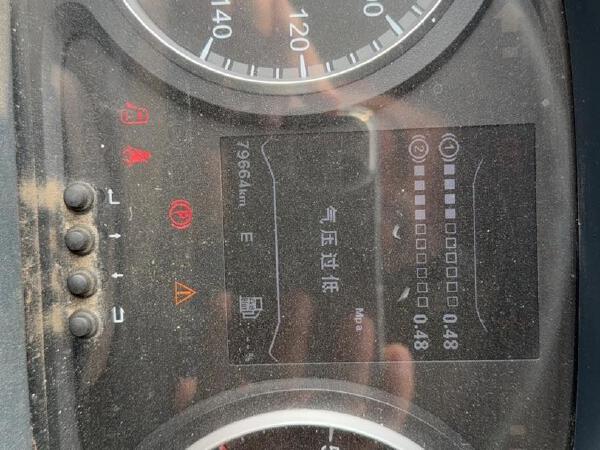 徐工XGH5184ZYSD6壓縮式垃圾車