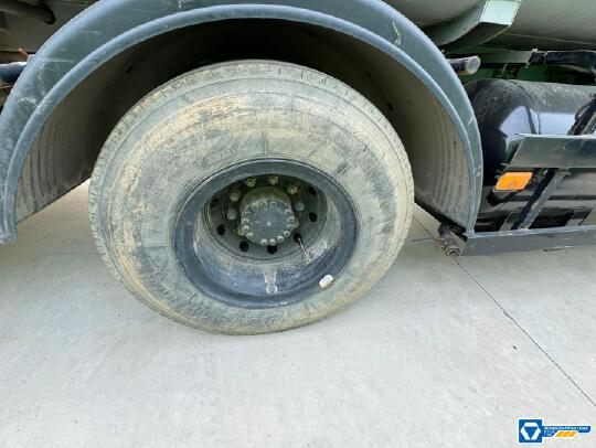 徐工XGH5184ZYSD6壓縮式垃圾車