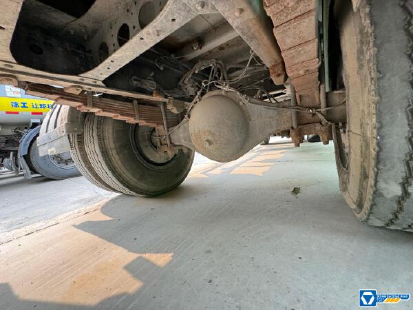 徐工XGH5184ZYSD6壓縮式垃圾車