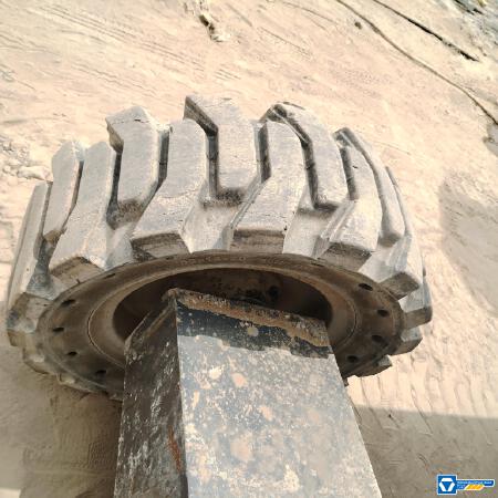 徐工XGS24直臂式高空作业平台