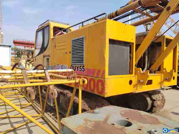 徐工QUY55履带式起重机
