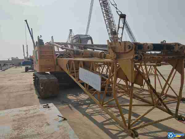 徐工QUY55履带式起重机