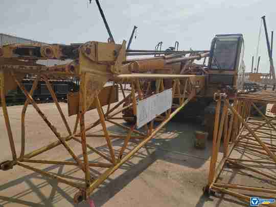 徐工QUY55履带式起重机