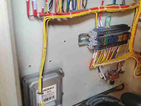 徐工QUY55履带式起重机