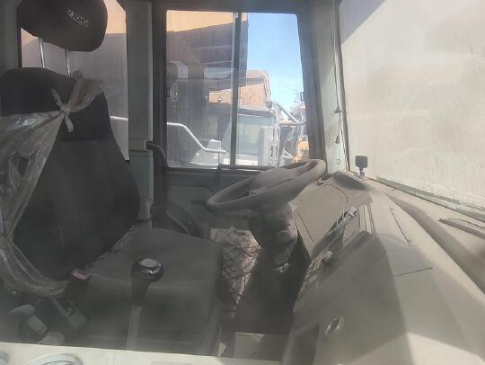 徐工XDR80T寬體車