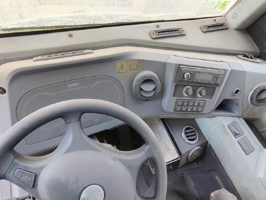 徐工XDR80T寬體車