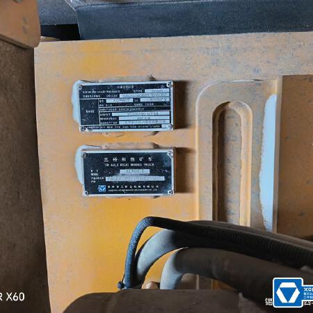 徐工XDR80T宽体车