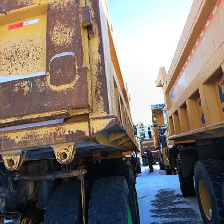 徐工XDR80T宽体车