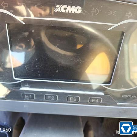 徐工XDR80T宽体车