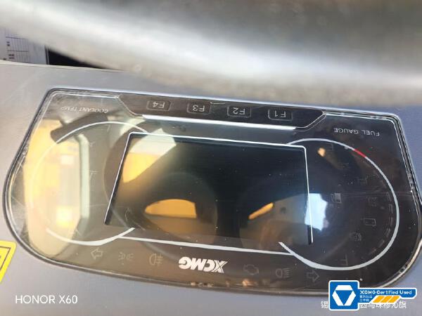 徐工XDR80T寬體車