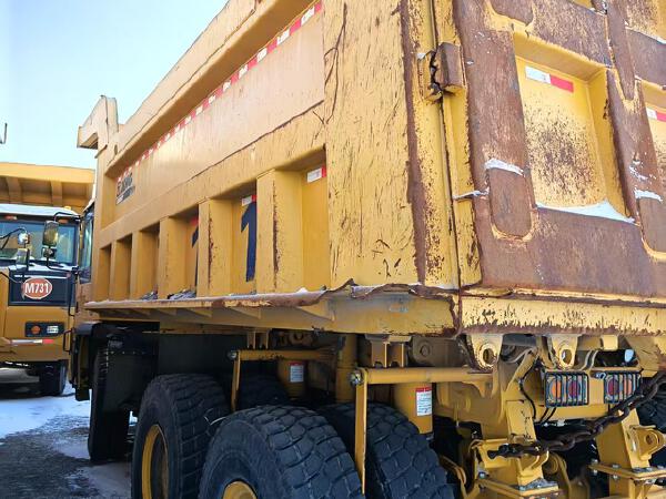 徐工XDR80T寬體車