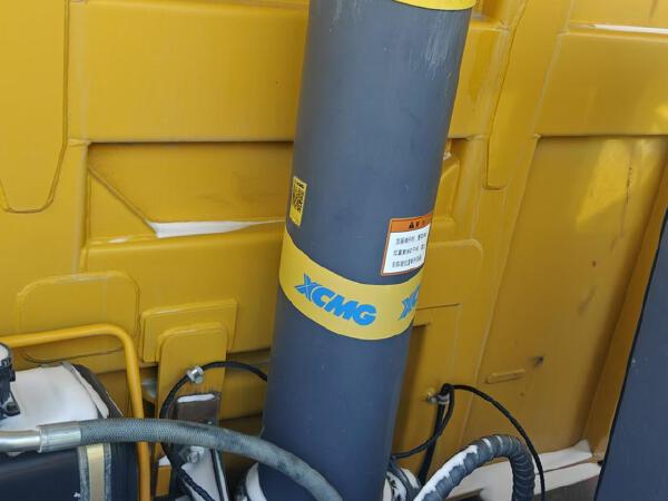 徐工XDR80T寬體車