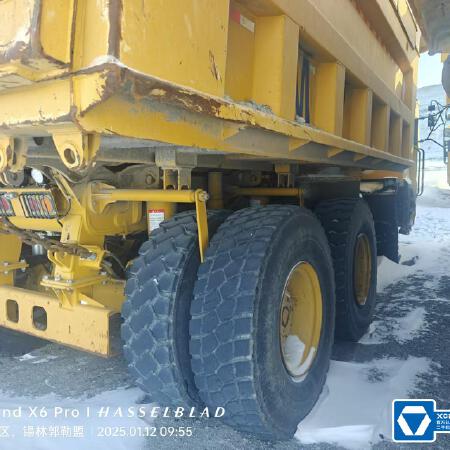 徐工XDR80T宽体车